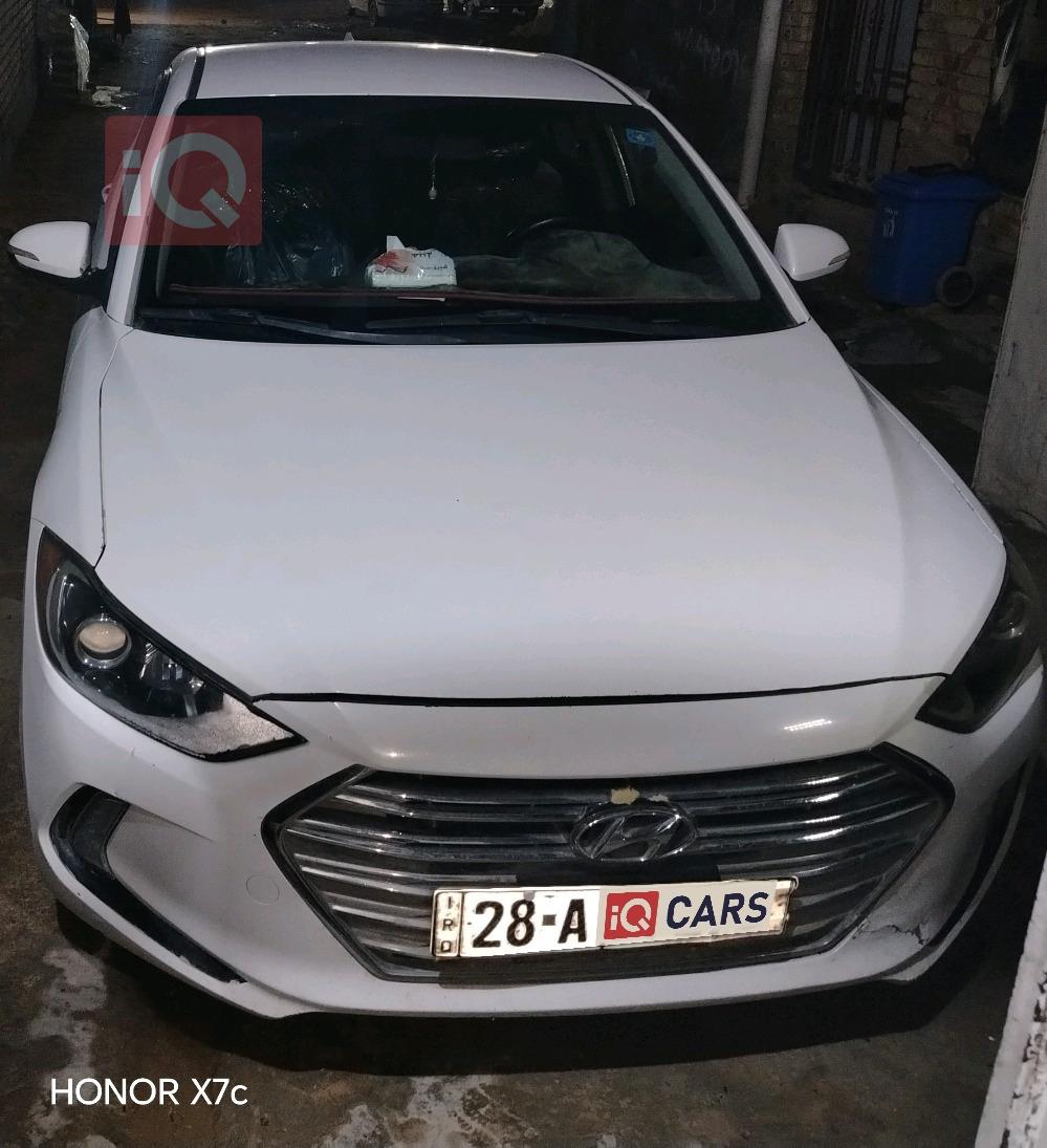 هيونداي النترا